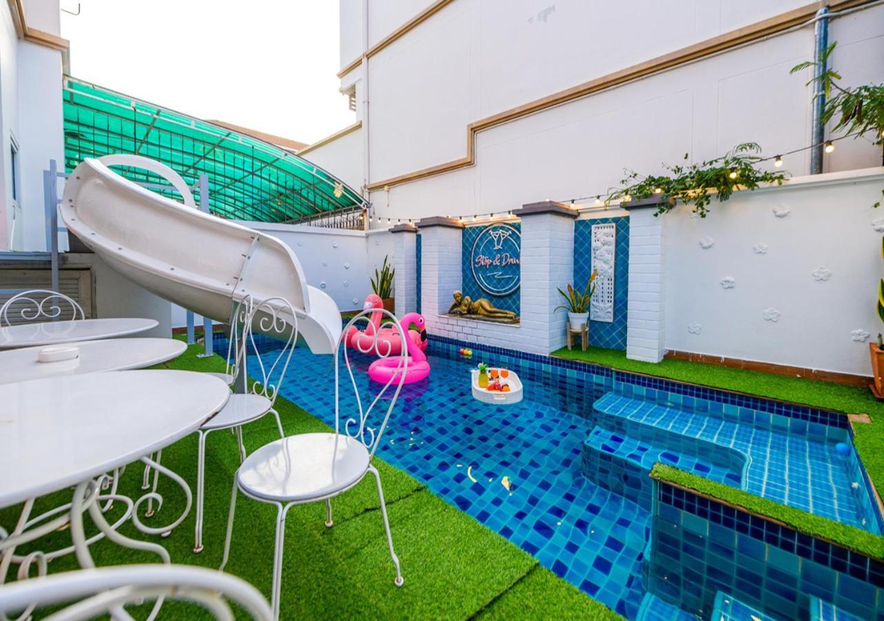 Room@Gallery Pool Villa Pattaya ภายนอก รูปภาพ