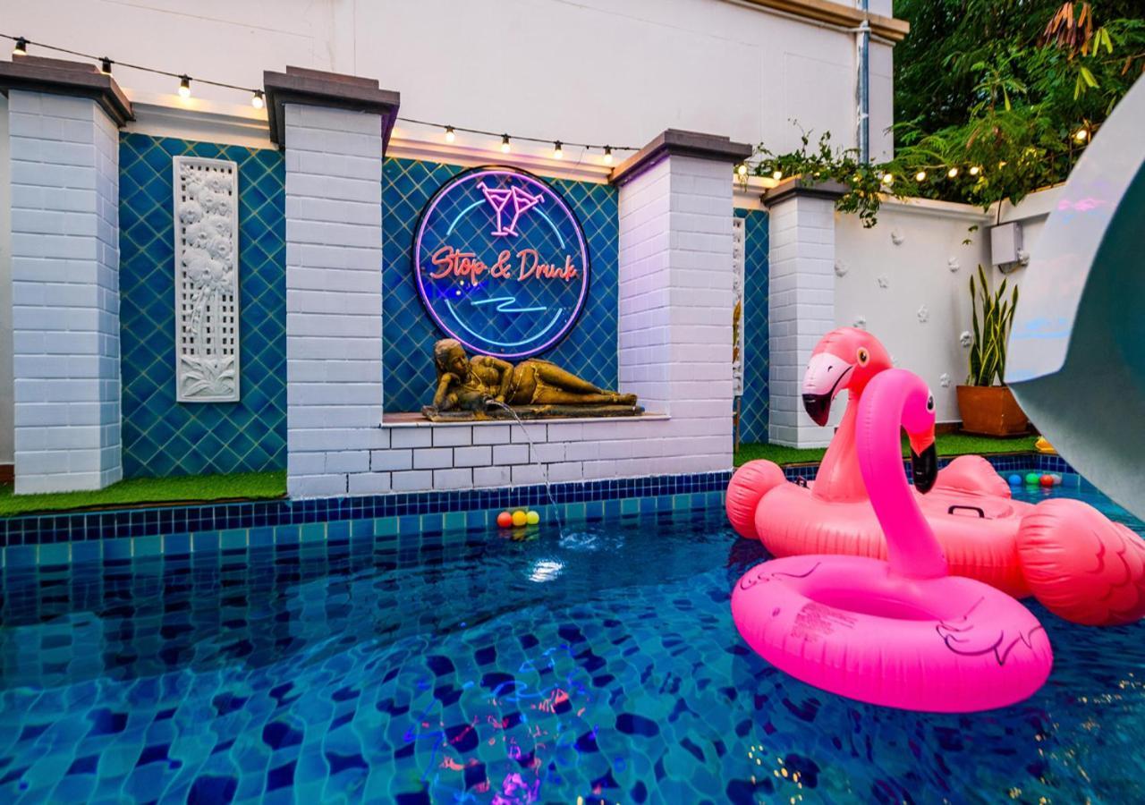 Room@Gallery Pool Villa Pattaya ภายนอก รูปภาพ